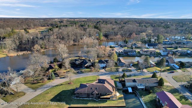 10289 Lafayette Lane, Dimondale, MI 48821