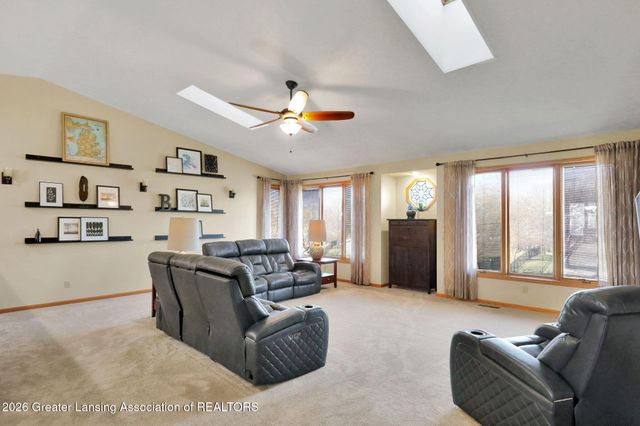 10289 Lafayette Lane, Dimondale, MI 48821