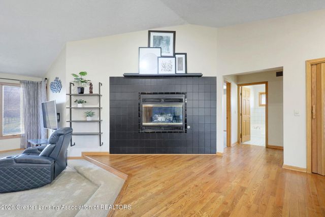 10289 Lafayette Lane, Dimondale, MI 48821