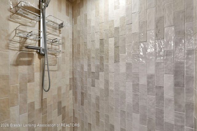 10289 Lafayette Lane, Dimondale, MI 48821