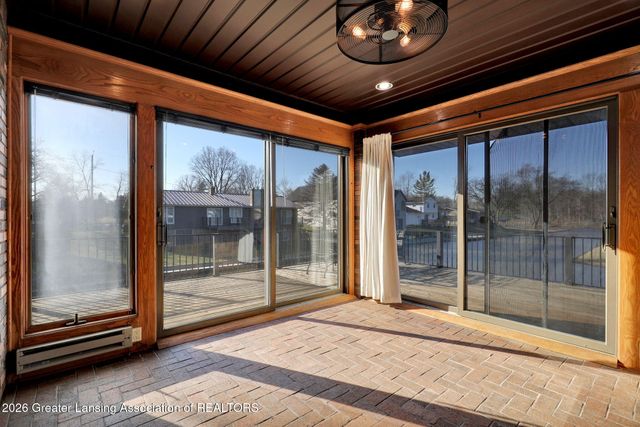 10289 Lafayette Lane, Dimondale, MI 48821