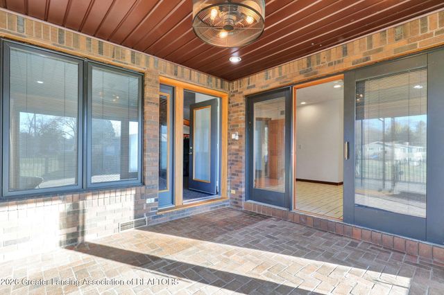 10289 Lafayette Lane, Dimondale, MI 48821