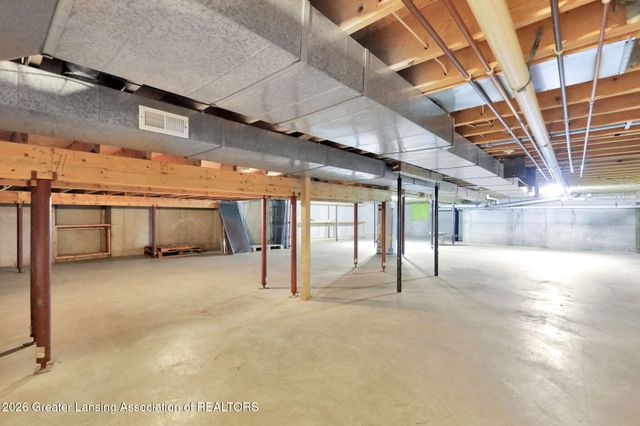 10289 Lafayette Lane, Dimondale, MI 48821