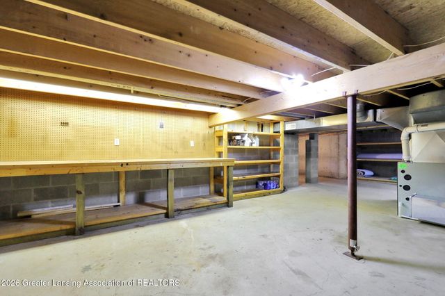 10289 Lafayette Lane, Dimondale, MI 48821