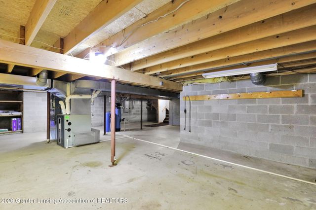 10289 Lafayette Lane, Dimondale, MI 48821