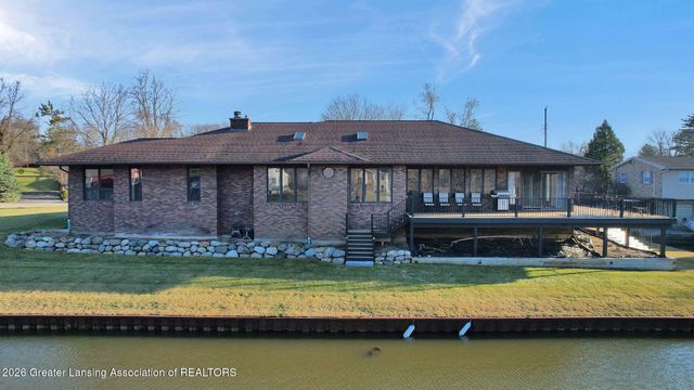 10289 Lafayette Lane, Dimondale, MI 48821