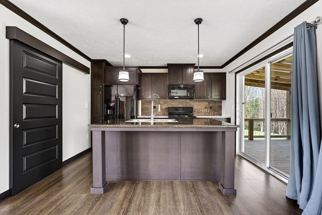 297 Martin Ridge Ln, Gainesboro, TN 38562