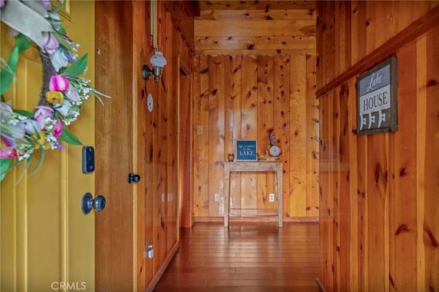 720 Rocky Loop, Crestline, CA 92325