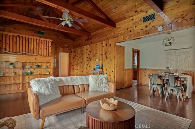 720 Rocky Loop, Crestline, CA 92325