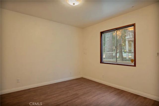 720 Rocky Loop, Crestline, CA 92325