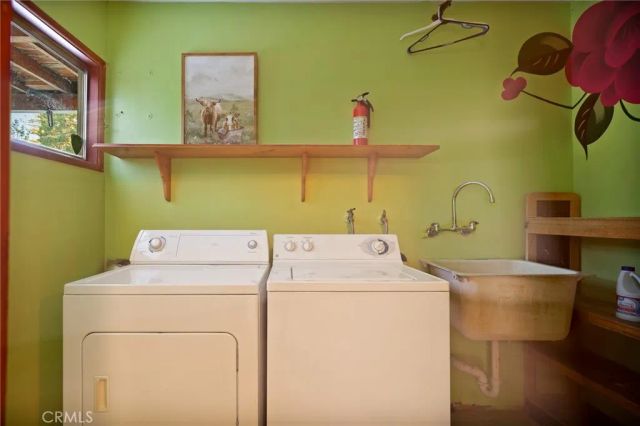 720 Rocky Loop, Crestline, CA 92325