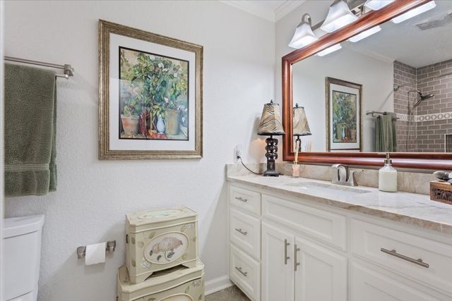 8604 Briargrove Drive, Woodway, TX 76712