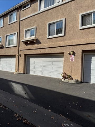 25708 Holiday Circle B, Stevenson Ranch, CA 91381