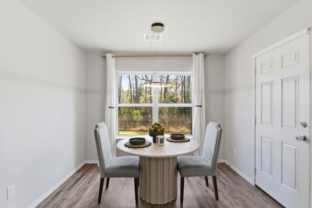 8027 Dauntless Drive, Magnolia, TX 77354