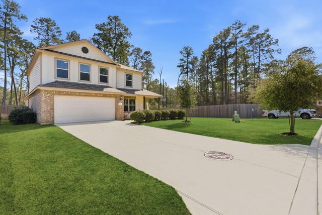 8027 Dauntless Drive, Magnolia, TX 77354