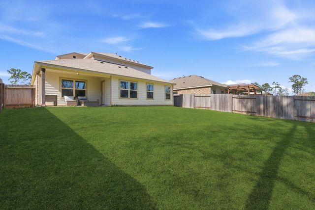 8027 Dauntless Drive, Magnolia, TX 77354