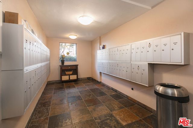 1339 N Columbus Avenue 304, Glendale, CA 91202