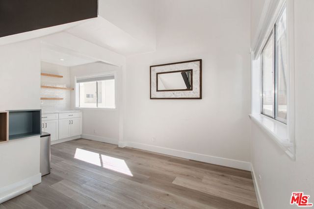 1339 N Columbus Avenue 304, Glendale, CA 91202