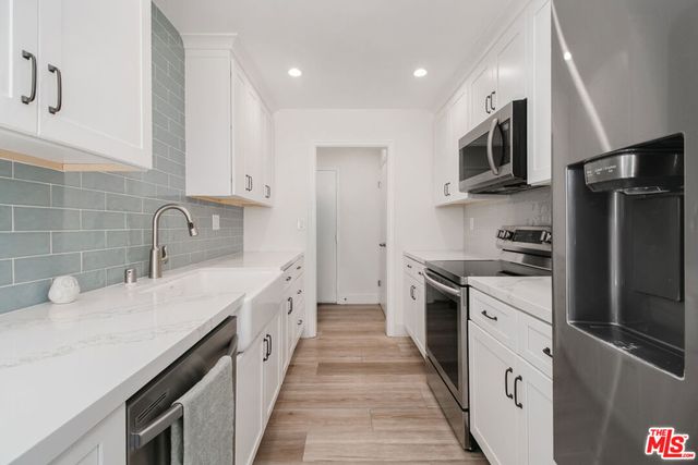 1339 N Columbus Avenue 304, Glendale, CA 91202