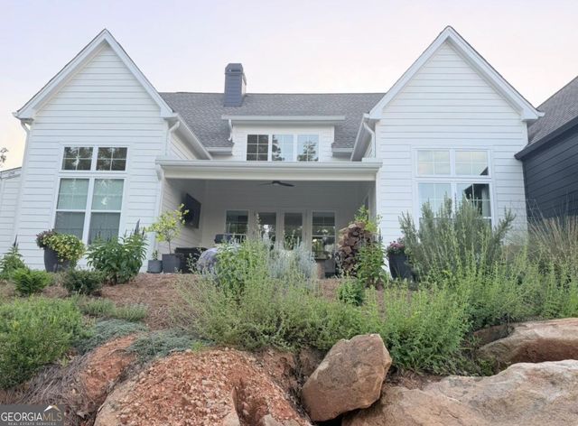 255 NE Chimney Rock Trail NE, Milledgeville, GA 31061