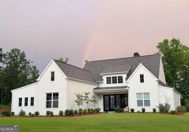 255 NE Chimney Rock Trail NE, Milledgeville, GA 31061