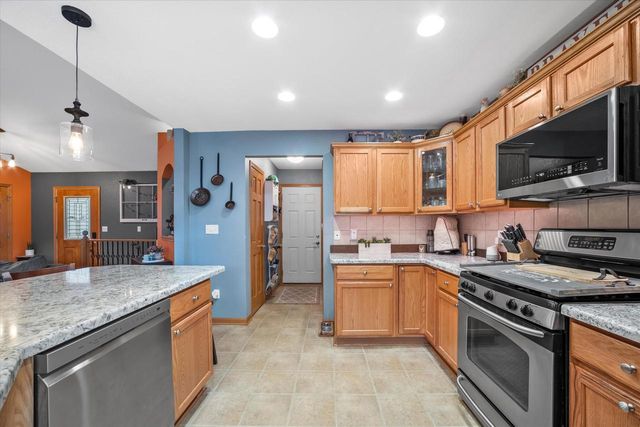 1644 Redwood STREET, West Bend, WI 53095