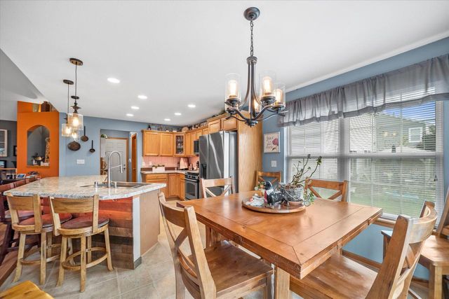 1644 Redwood STREET, West Bend, WI 53095