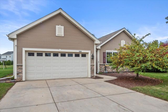 1644 Redwood STREET, West Bend, WI 53095