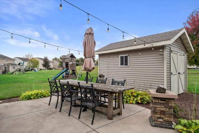 1644 Redwood STREET, West Bend, WI 53095