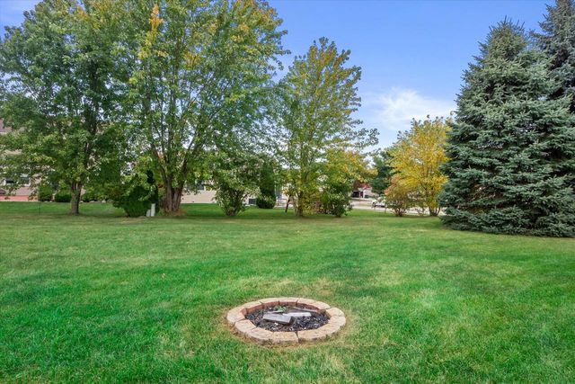 1644 Redwood STREET, West Bend, WI 53095