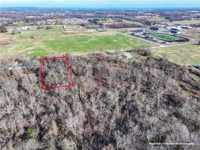 Adams Street, Lincoln, AR 72744