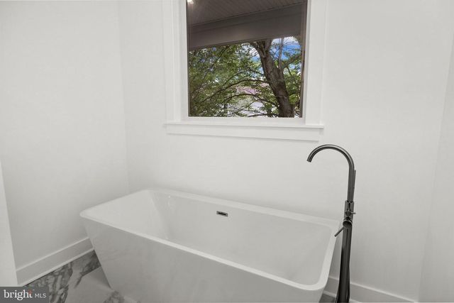 154 WATERVIEW DRIVE, Mineral, VA 23117
