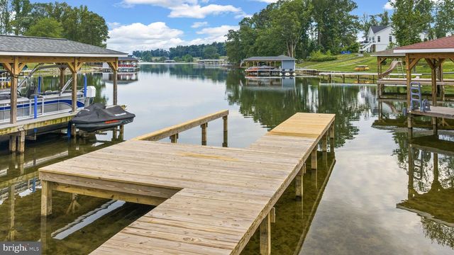 154 WATERVIEW DRIVE, Mineral, VA 23117