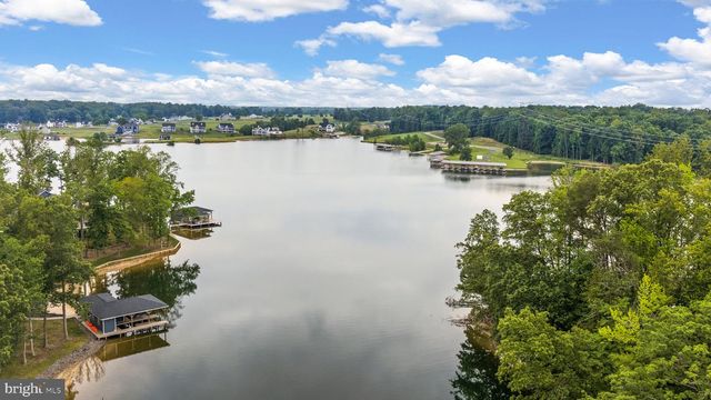 154 WATERVIEW DRIVE, Mineral, VA 23117