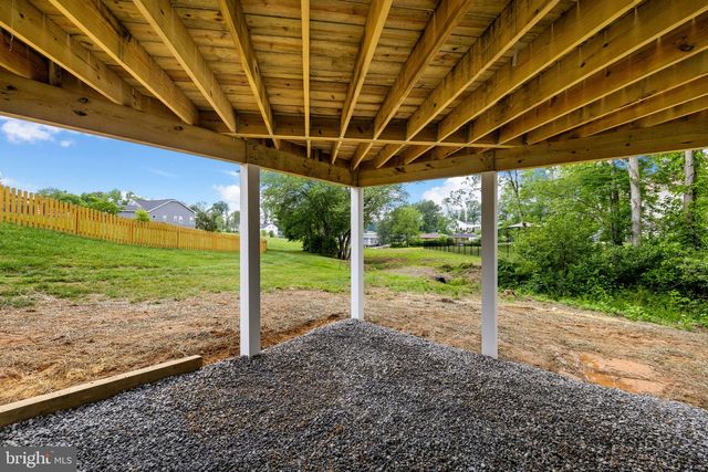 154 WATERVIEW DRIVE, Mineral, VA 23117