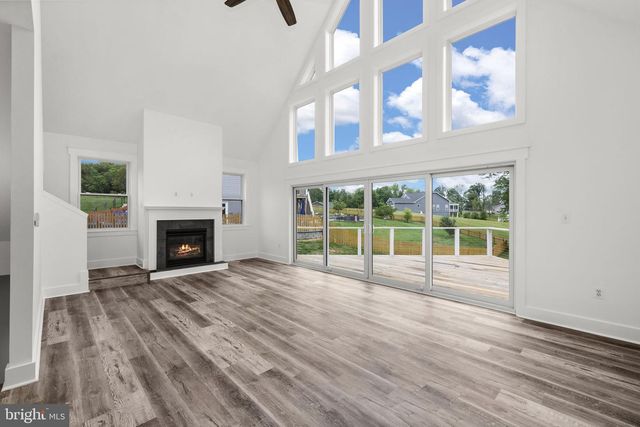 154 WATERVIEW DRIVE, Mineral, VA 23117