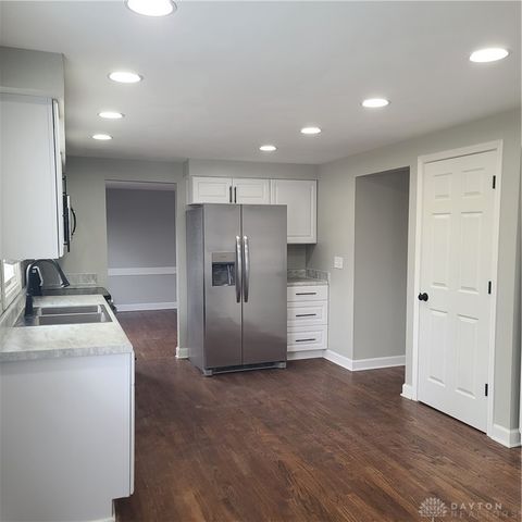 5550 Olive Tree Drive, Dayton, OH 45426