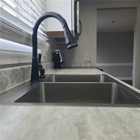 5550 Olive Tree Drive, Dayton, OH 45426