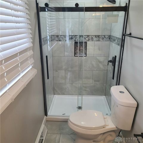 5550 Olive Tree Drive, Dayton, OH 45426