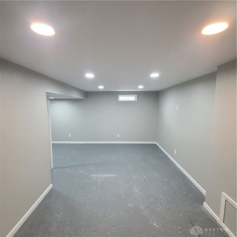 5550 Olive Tree Drive, Dayton, OH 45426