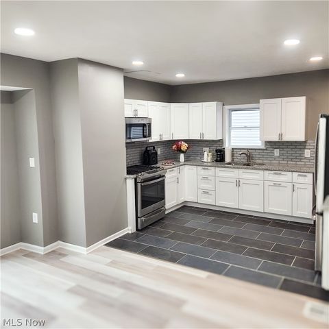 10909 Fortune Avenue, Cleveland, OH 44111