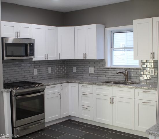 10909 Fortune Avenue, Cleveland, OH 44111