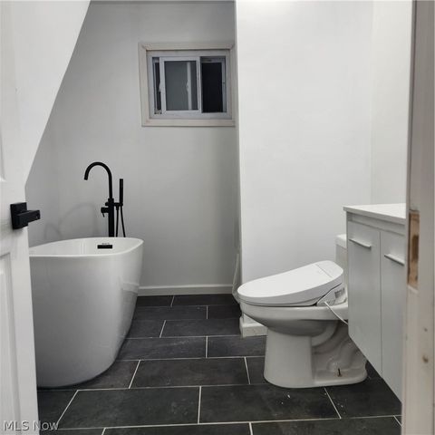 10909 Fortune Avenue, Cleveland, OH 44111