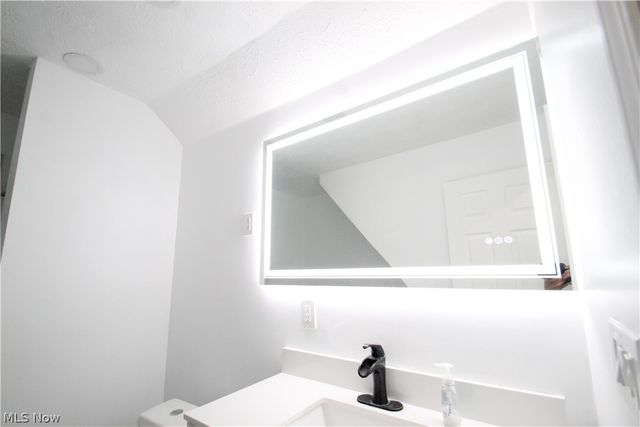 10909 Fortune Avenue, Cleveland, OH 44111