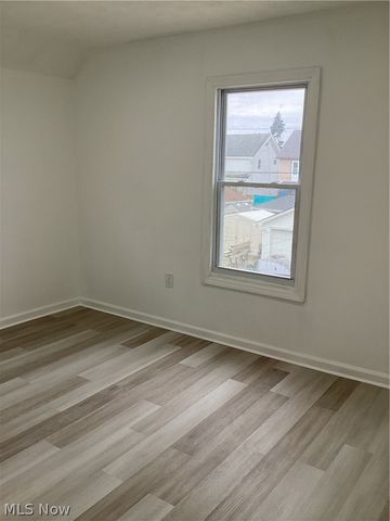 10909 Fortune Avenue, Cleveland, OH 44111