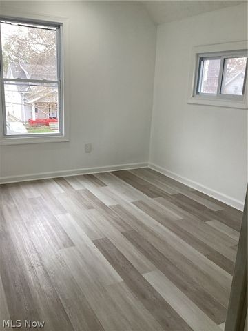 10909 Fortune Avenue, Cleveland, OH 44111