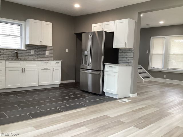 10909 Fortune Avenue, Cleveland, OH 44111