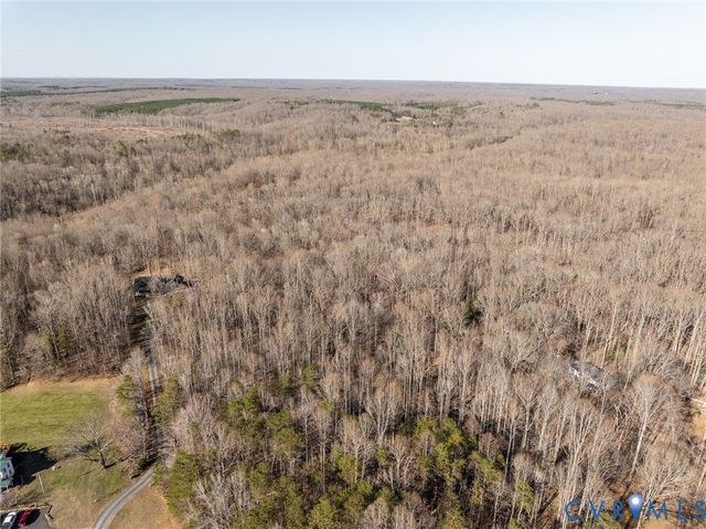 4 Dillard Rd, Spotsylvania, VA 22407