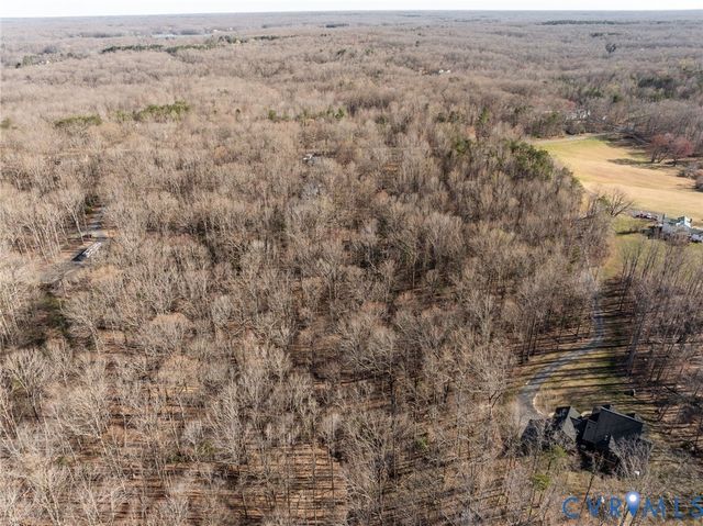 4 Dillard Rd, Spotsylvania, VA 22407