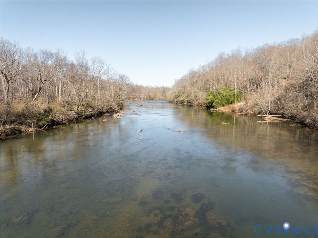 4 Dillard Rd, Spotsylvania, VA 22407